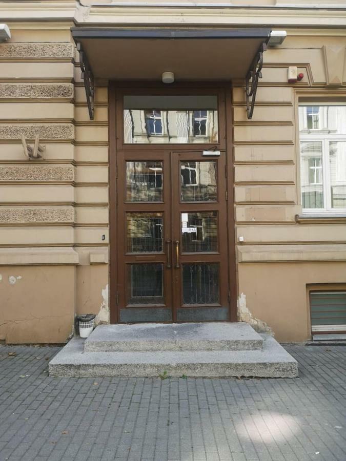 Fabrika Hostel Вильнюс Экстерьер фото